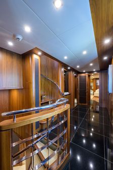 Sunseeker Trideck image