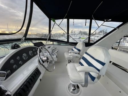 Bayliner 4087 Aft Cabin image