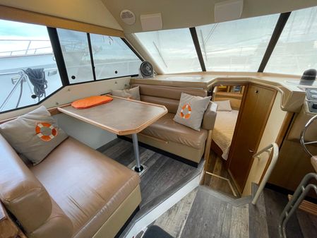 Bayliner 4087 Aft Cabin image