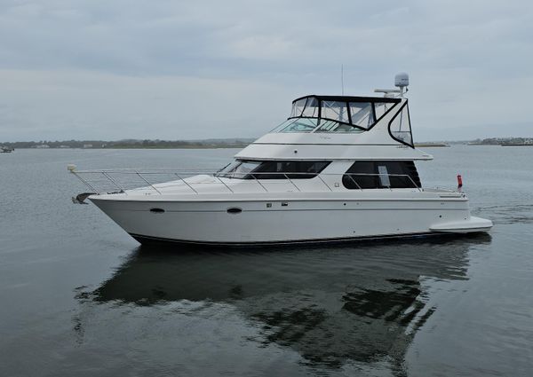 Carver 450 Voyager Pilothouse image