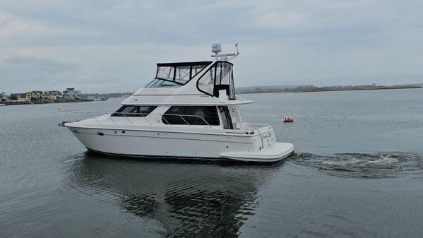 Carver 450 Voyager Pilothouse image