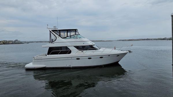 Carver 450 Voyager Pilothouse image