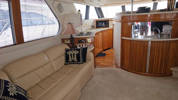 Carver 450 Voyager Pilothouse image