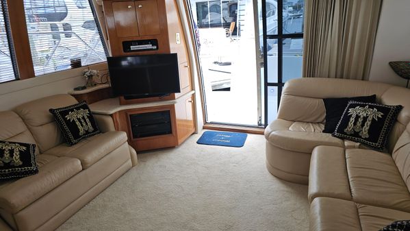 Carver 450 Voyager Pilothouse image