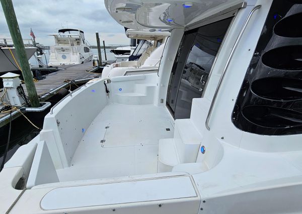 Carver 450 Voyager Pilothouse image