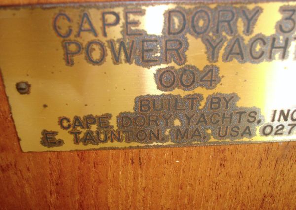 Cape-dory 30-FLYBRIDGE image