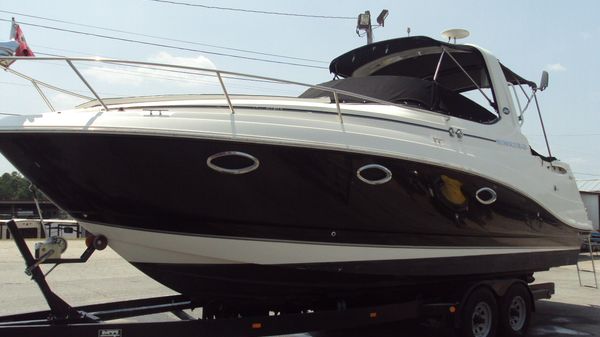 Rinker 280 Express Cruiser 