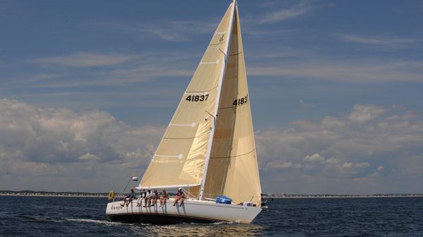 J Boats J37