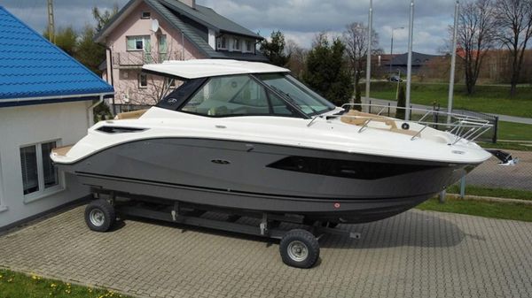 Sea Ray 320 Sundancer 