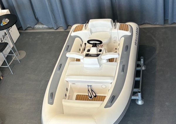 Williams Jet Tenders TurboJet 325 image