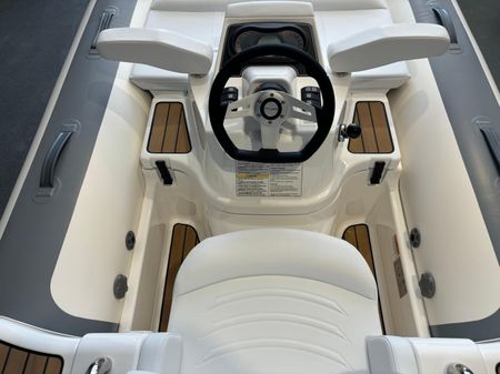 Williams Jet Tenders TurboJet 325 image