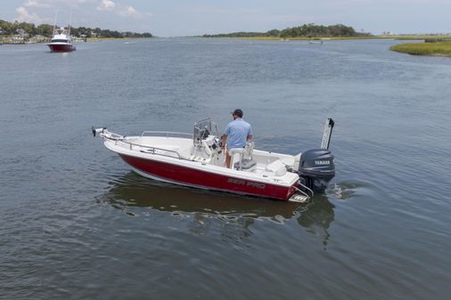 Sea Pro 180 Center Console image