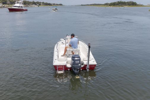 Sea Pro 180 Center Console image