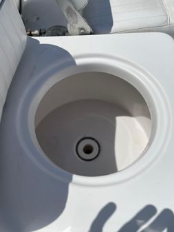 Sea Pro 180 Center Console image