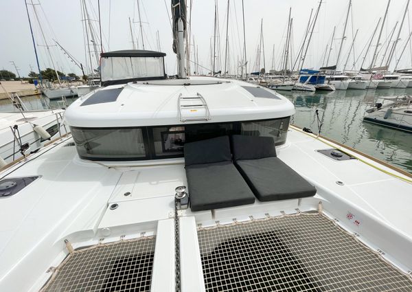 Lagoon 40 image