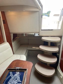 Sea Ray 320 Sundancer image