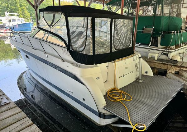 Chris-Craft 300 Express Cruiser image