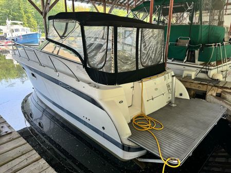 Chris-Craft 300 Express Cruiser image