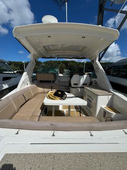 Sea Ray 350 Sundancer image