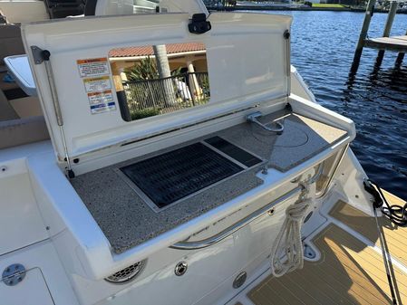 Sea Ray 350 Sundancer image