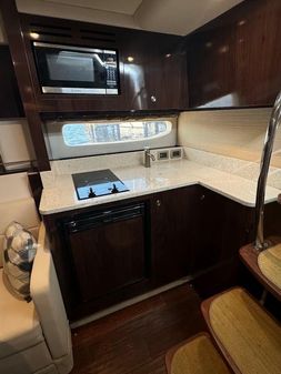 Sea Ray 350 Sundancer image