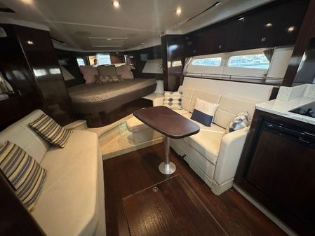 Sea Ray 350 Sundancer image