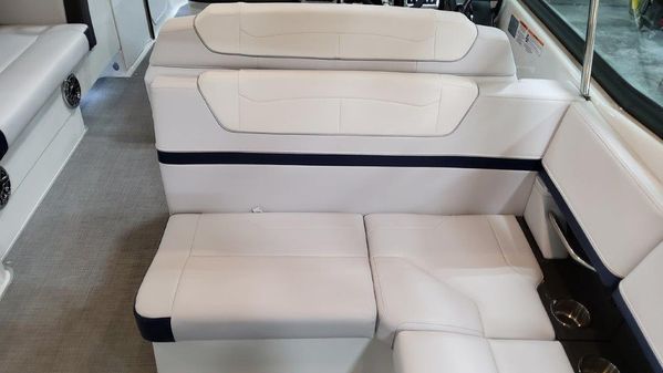 Formula 350 Crossover Bowrider OB image