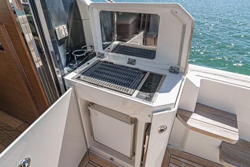 Sea Ray 510 Sundancer image