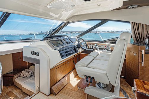 Sea Ray 510 Sundancer image