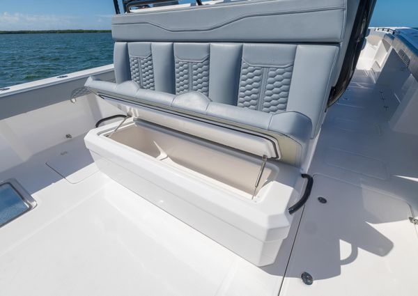 Invincible 46-CATAMARAN image