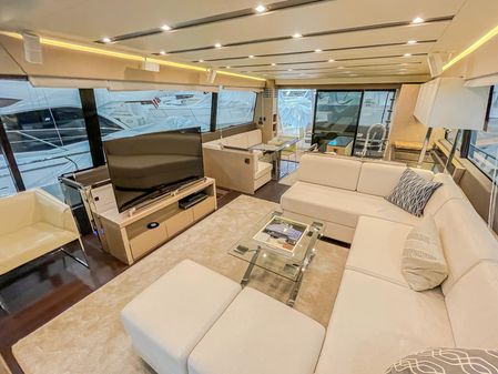 Prestige 680 Flybridge image