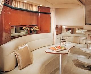Sea Ray 340 Sundancer image