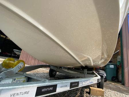 Boston-whaler 130-SUPER-SPORT image