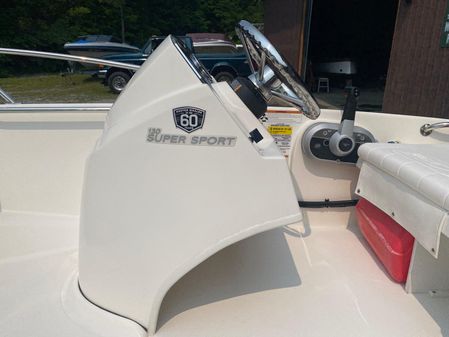 Boston-whaler 130-SUPER-SPORT image