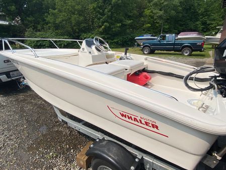 Boston-whaler 130-SUPER-SPORT image