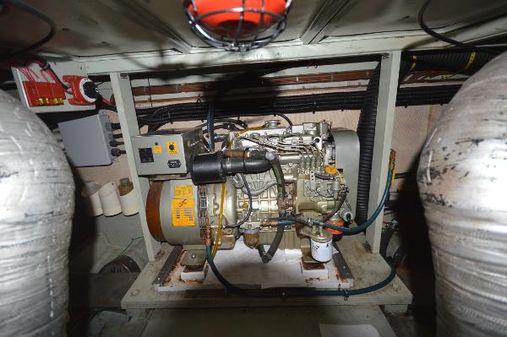 Hatteras 45-CONVERTIBLE image