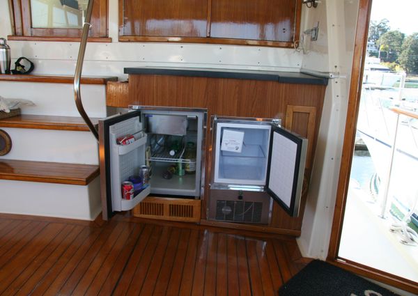 Hatteras AFT-CABIN-MY image