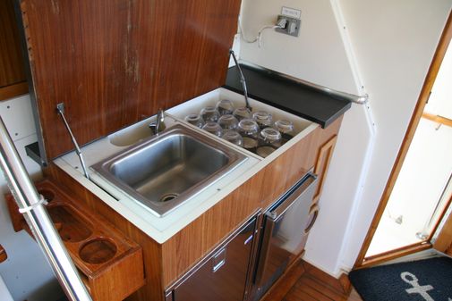 Hatteras AFT-CABIN-MY image