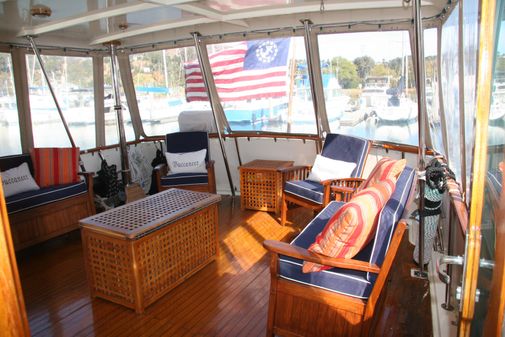 Hatteras AFT-CABIN-MY image