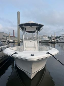 Sea Hunt Ultra 234 image