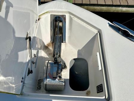 Sea Fox 328 Commander image