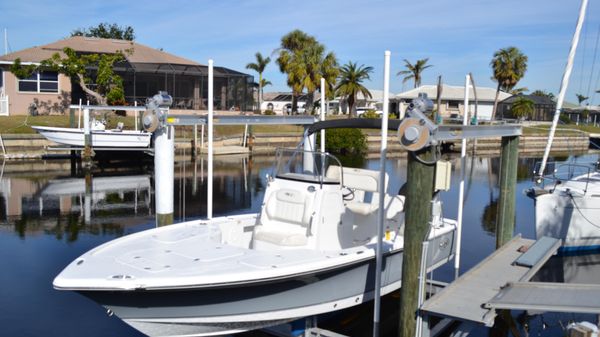 Sea Hunt BX 22 BR
