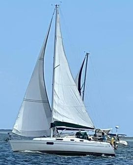 Beneteau OCEANIS-321 image