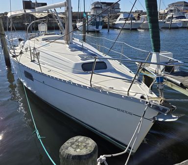 Beneteau OCEANIS-321 image