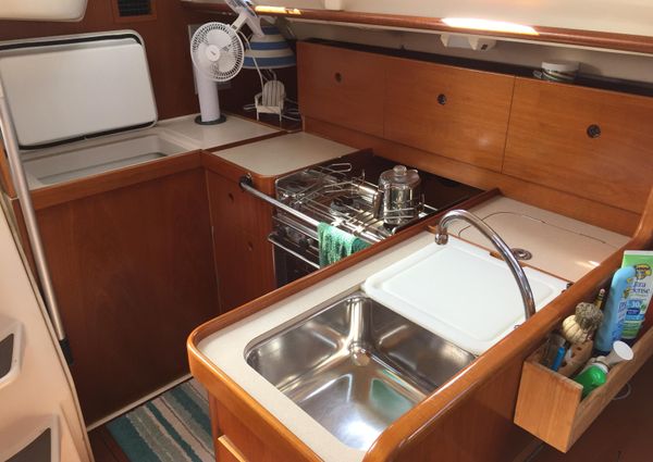 Beneteau OCEANIS-321 image