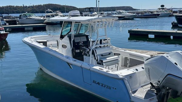 Blackfin 302CC
