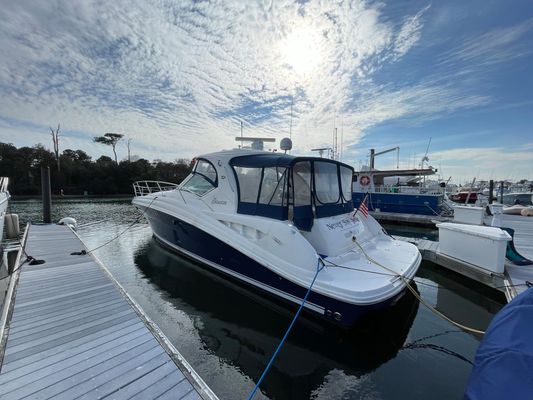 Sea Ray 44 Sundancer - main image