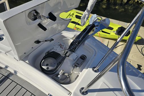 Sea Ray 320 Sundancer image