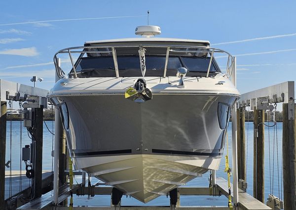 Sea Ray 320 Sundancer image