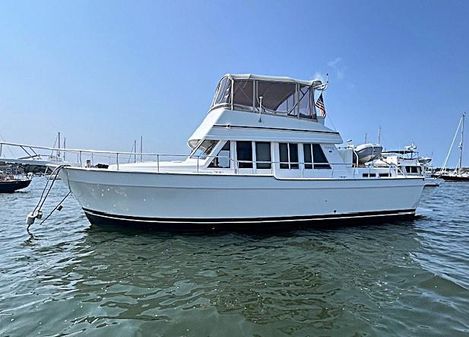 Mainship 430 Trawler image